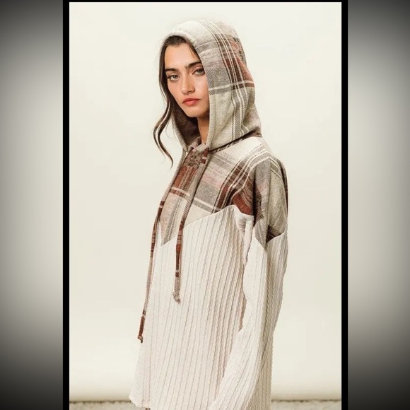 BIBI PLAID BRUSH KNIT CONRAST CABLE KNIT HOODIE - Picture 3 of 7